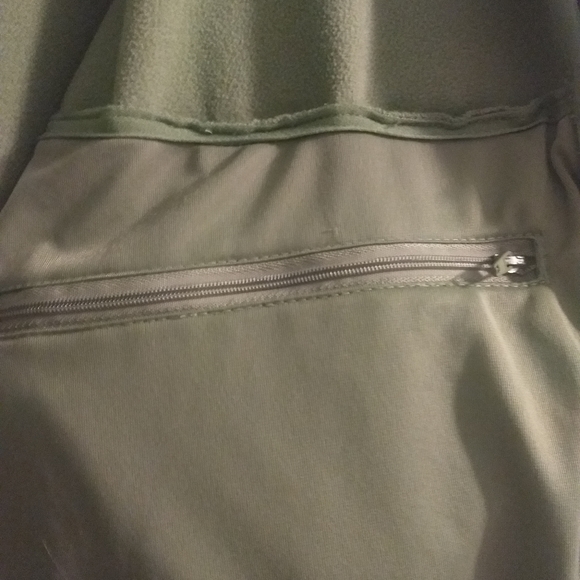 Clique jacket. Stylish Dusty green with zipper. - Picture 2 of 8
